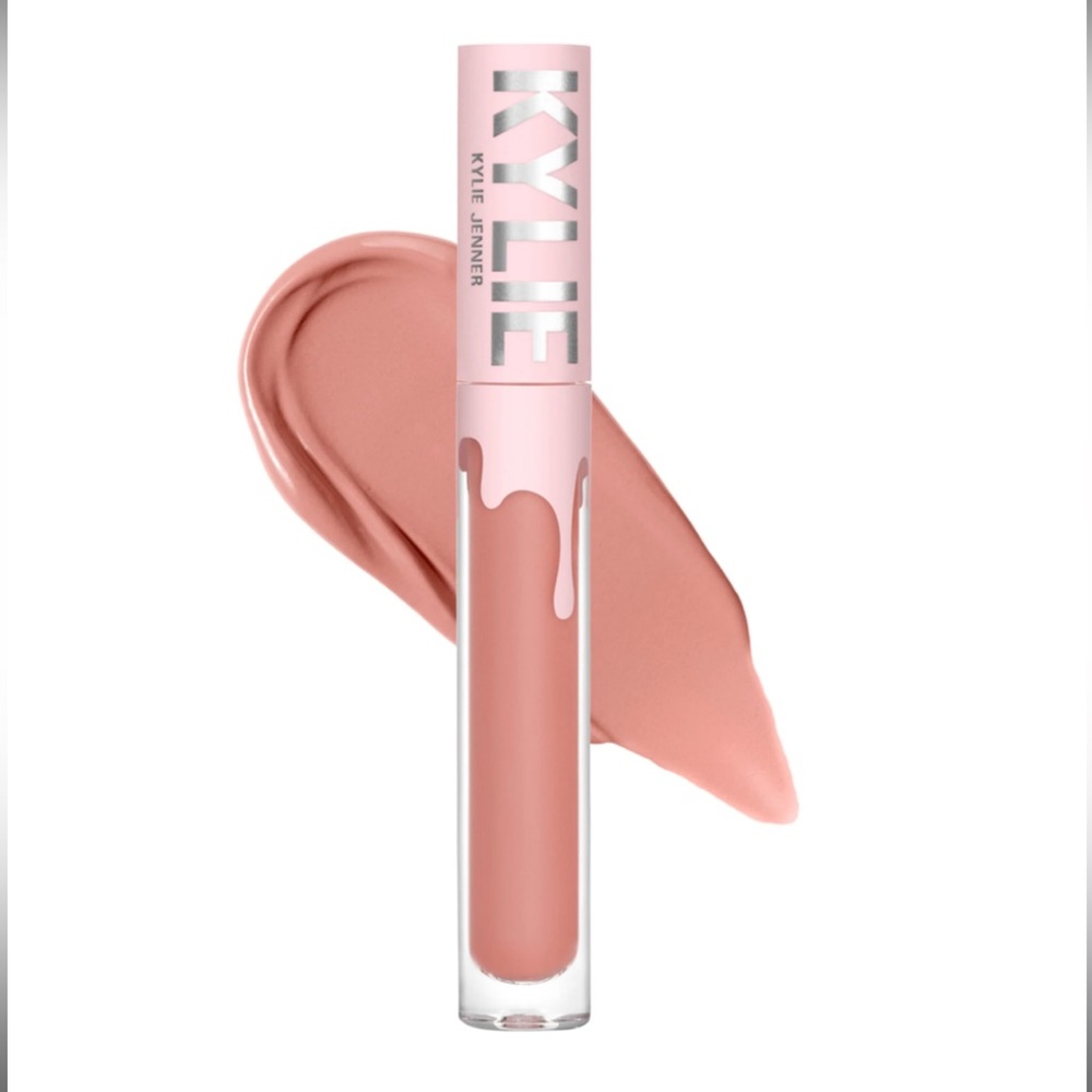 Kylie Jenner ‘Bare’ Matte Lipstick